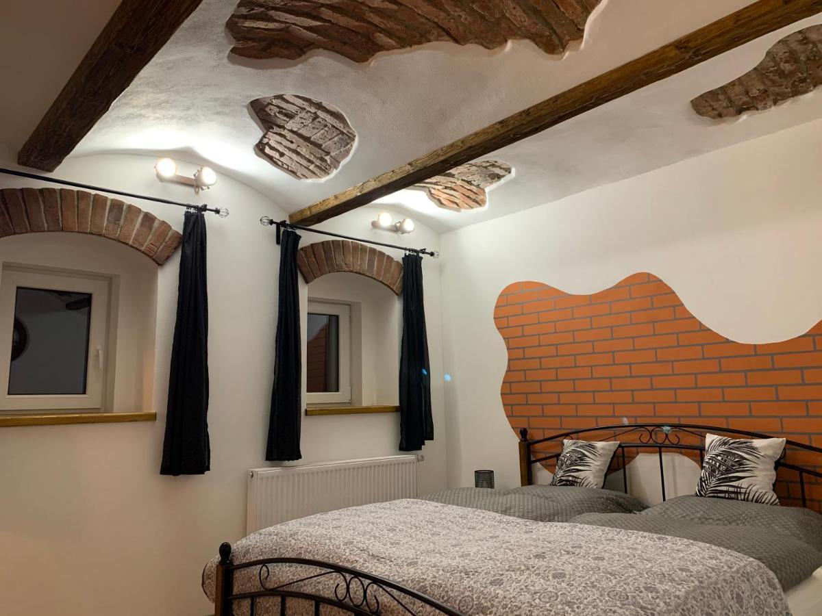 Apartmany Pod Kloboukem Jachymov Exterior photo